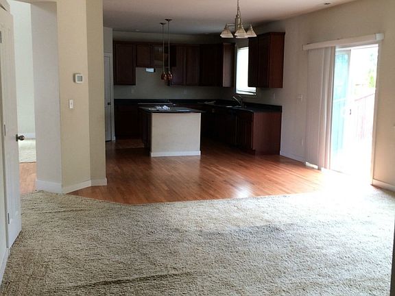 5th image of 18412 86th Avenue Ct E