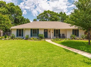 400 Crestover Cir, Richardson, TX 75080