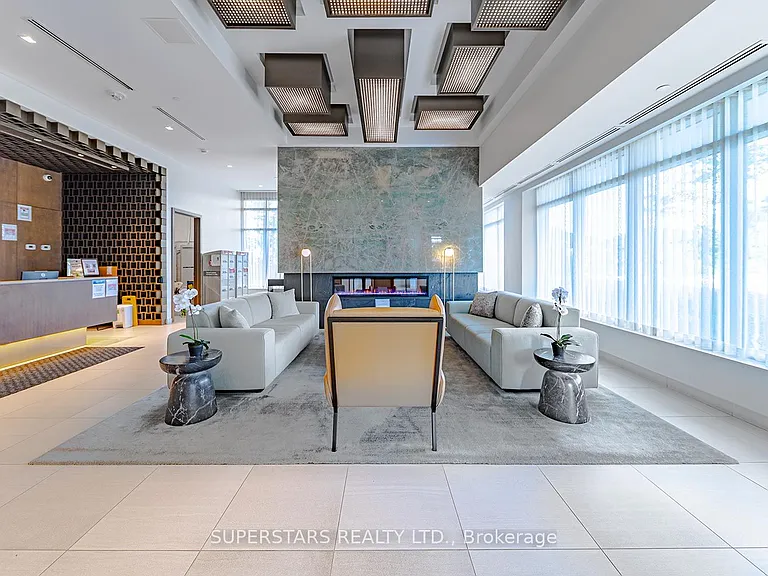 188 Fairview Mall Dr #2216 — Photo 17