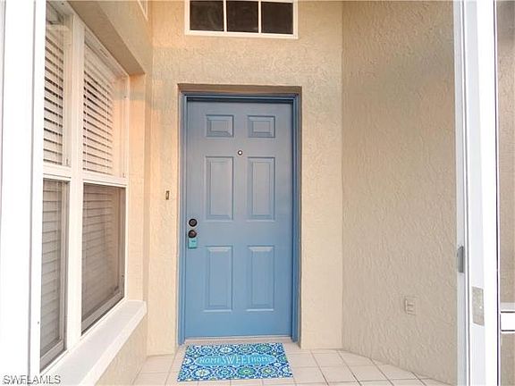 3rd image of 15330 Cricket Ln