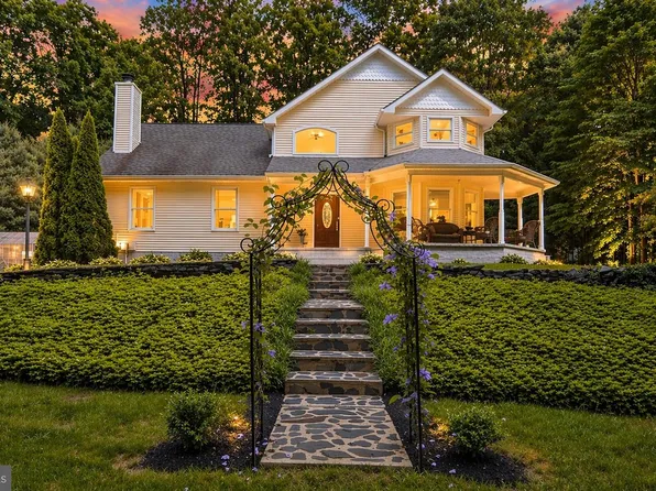 637 Old Robin Hood Rd, Aberdeen, MD 21001