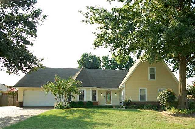 1st image of 8045 Claredale Dr