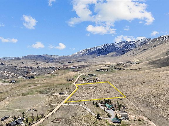 4th image of 855 Thoroughbred Cir