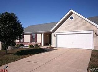 232 Briar Valley Ct S, Saint Peters, MO 63304