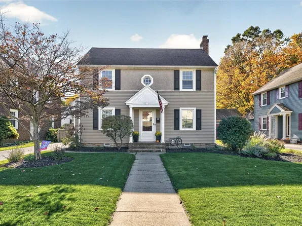 155 Hoover Rd, Rochester, NY 14617