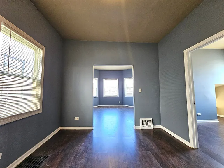 12026 S Union Ave #1 — Photo 5