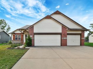 14221 W Hunters View St, Wichita, KS 67235