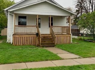 1330 Carleton St, Port Huron, MI 48060