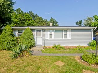 69 Brandon Ave, Springfield, MA 01119