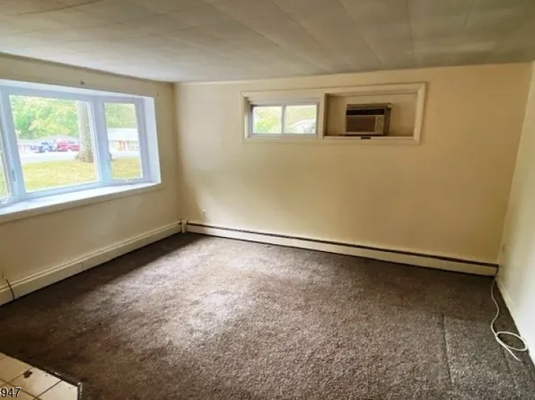 29 Brady Rd #2, Lake Hopatcong, NJ 07849