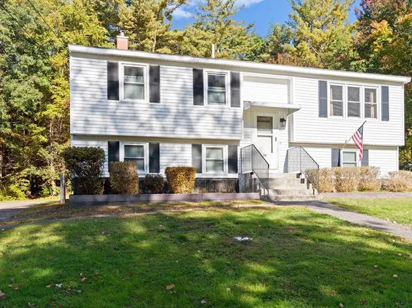 20 Bayberry Ln, Salisbury, MA 01952