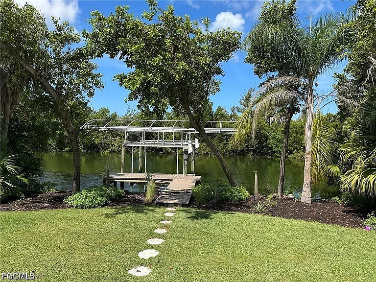 7150 Cobiac Dr — Photo 11
