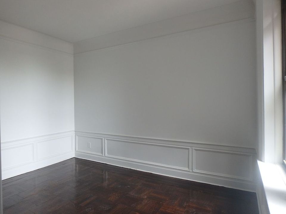 1st image of 387 Eastern Pkwy APT 20