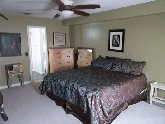 4th image of 878 Hiawatha Dr