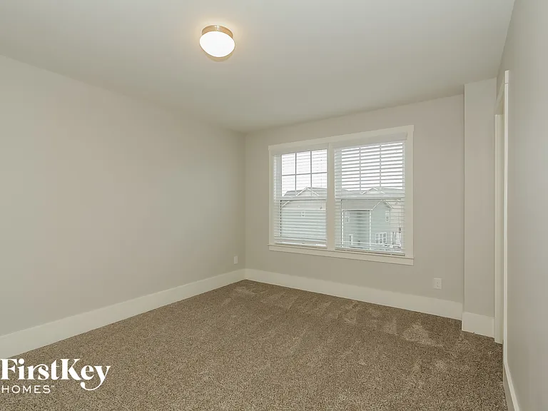2314 Glenway Trail Ct — Photo 12