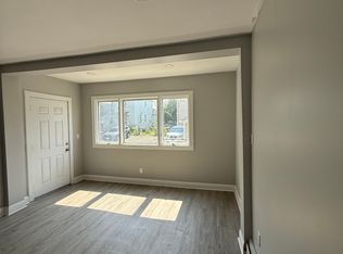 12 Riverside Pl #1, Garfield, NJ 07026
