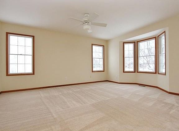 5th image of 9233 Belmont Pl