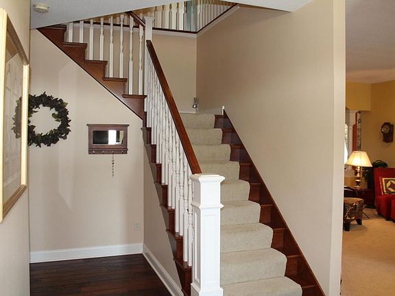 3rd image of 253 Northridge Pl NE