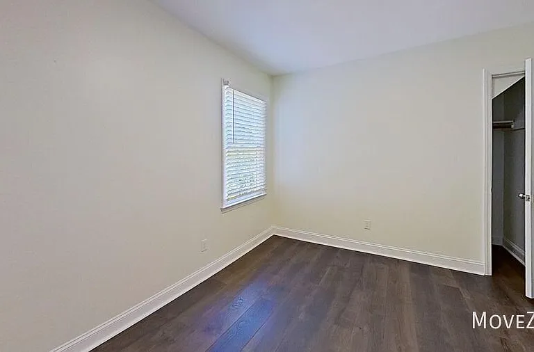 1320 Dylan Heath Ct — Photo 36