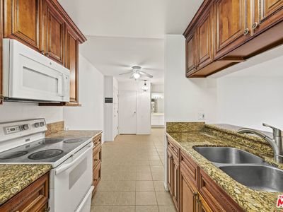 5460 White Oak Ave Unit A318, Encino, CA, 91316