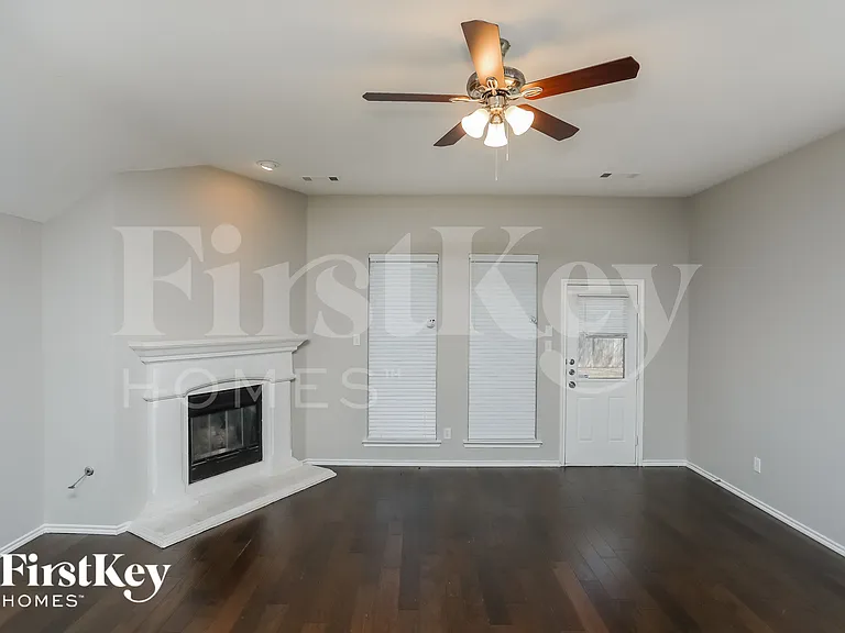 3260 Serpis — Photo 2