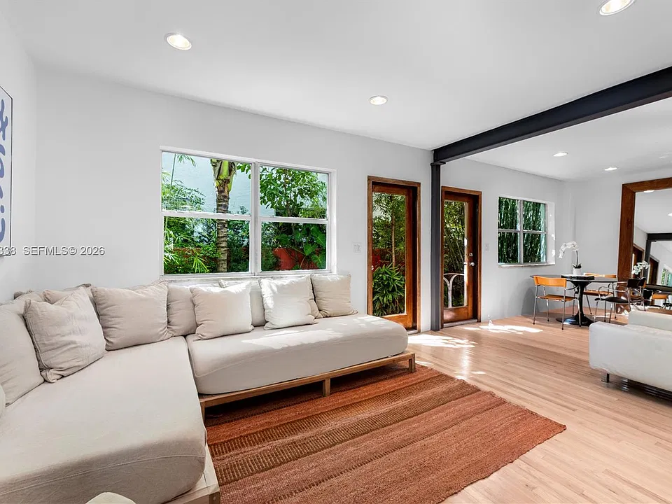 226 Jefferson Ave #2