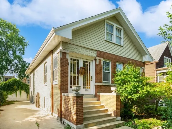 2511 W Pensacola Ave, Chicago, IL 60618