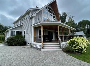 13 Autumn Ln, Raymond, ME 04071