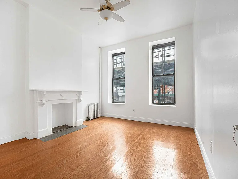 1501 Broadway #3R — Photo 1