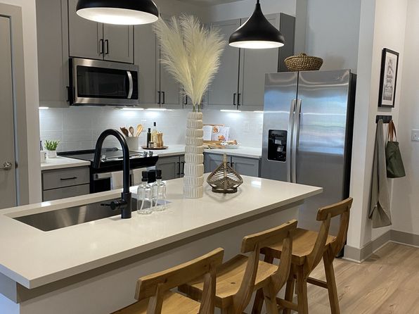 8801 Pathstone Blvd #6406