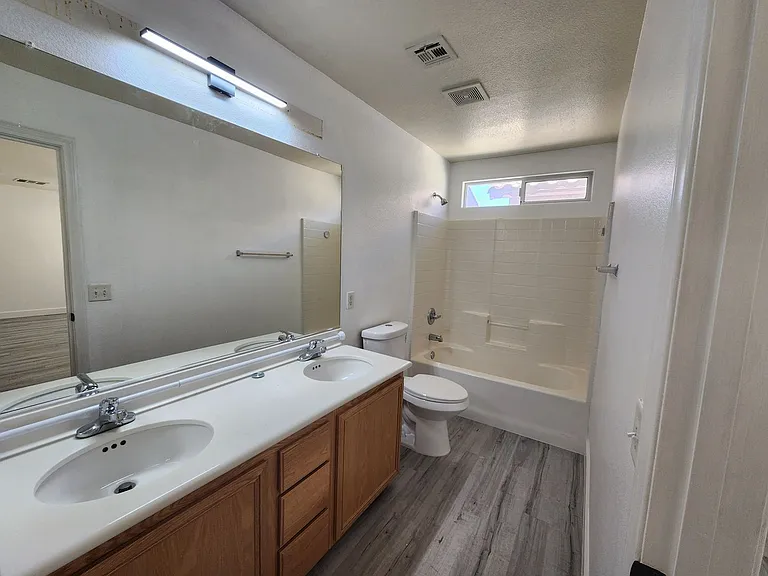 10256 Franford Ct — Photo 39