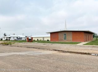 604 Western Cir, Dimmitt, TX 79027