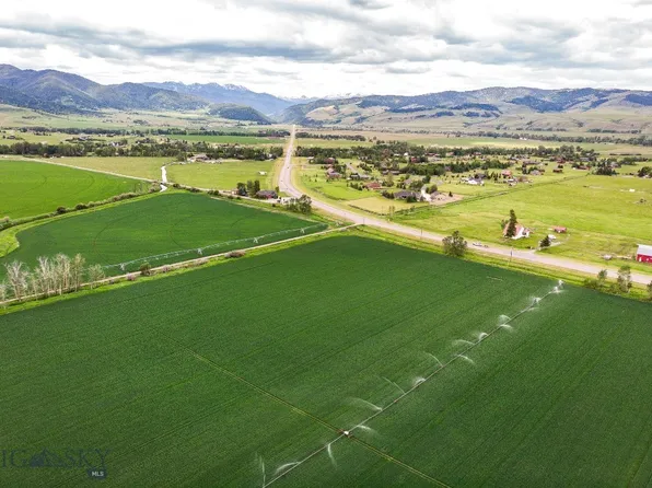 De Rham Valley Dr, Gallatin Gateway, MT 59730