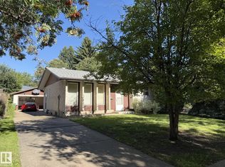 3 Morgan Cres, Saint Albert, AB T8N 2E1