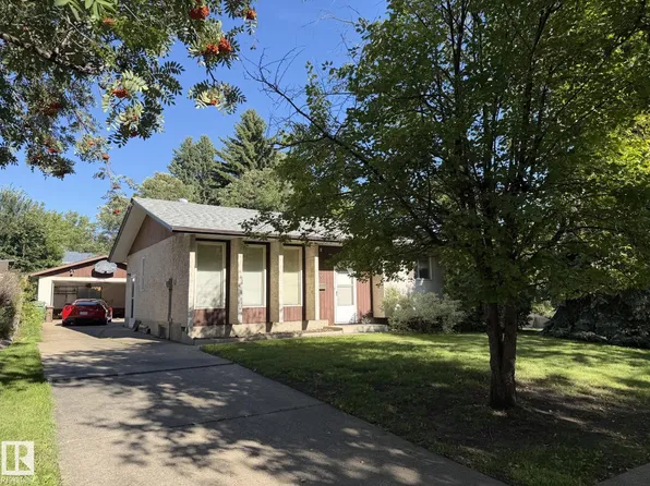 3 Morgan Cres, Saint Albert, AB T8N 2E1