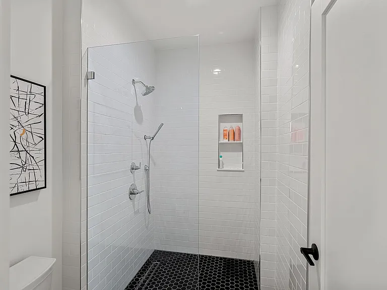 310 Arlington Ave #217 — Photo 10