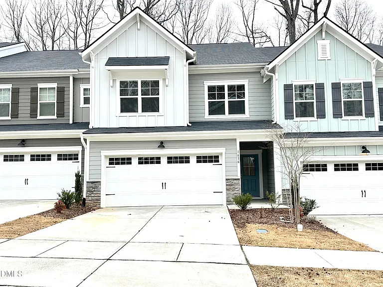 1616 Brussels Dr — Photo 1