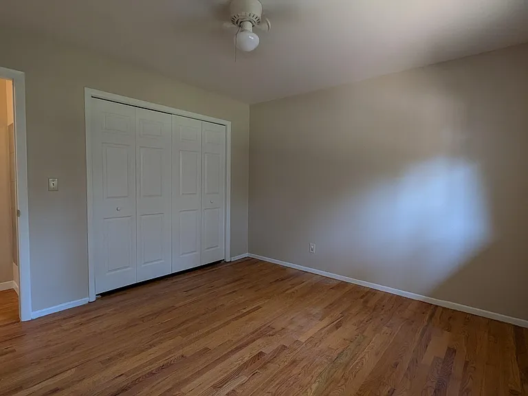 4050 Hollow Rd — Photo 44
