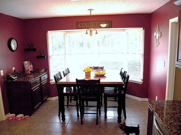 5th image of 113 Rollingwood Dr