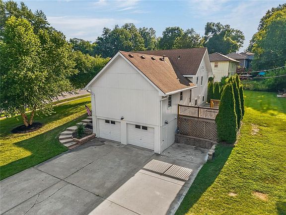 4th image of 402 Kingsley Ave