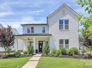 5129 Whitman Ave, Matthews, NC 28105