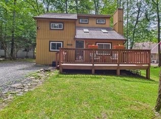 1148 Kinta Cir, Pocono Lake, PA