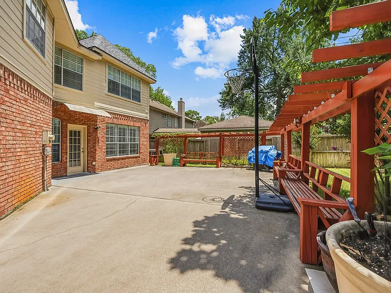 531 W North Hill Dr — Photo 47