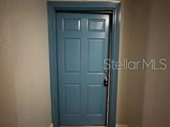860 N Orange Ave APT 146, Orlando, FL 32801