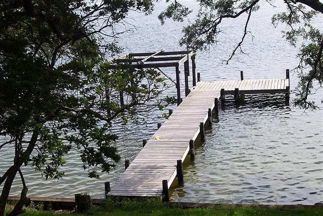 100_6618dock_12182012