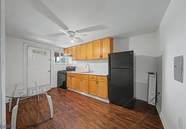 309 Main St #3 — Photo 2
