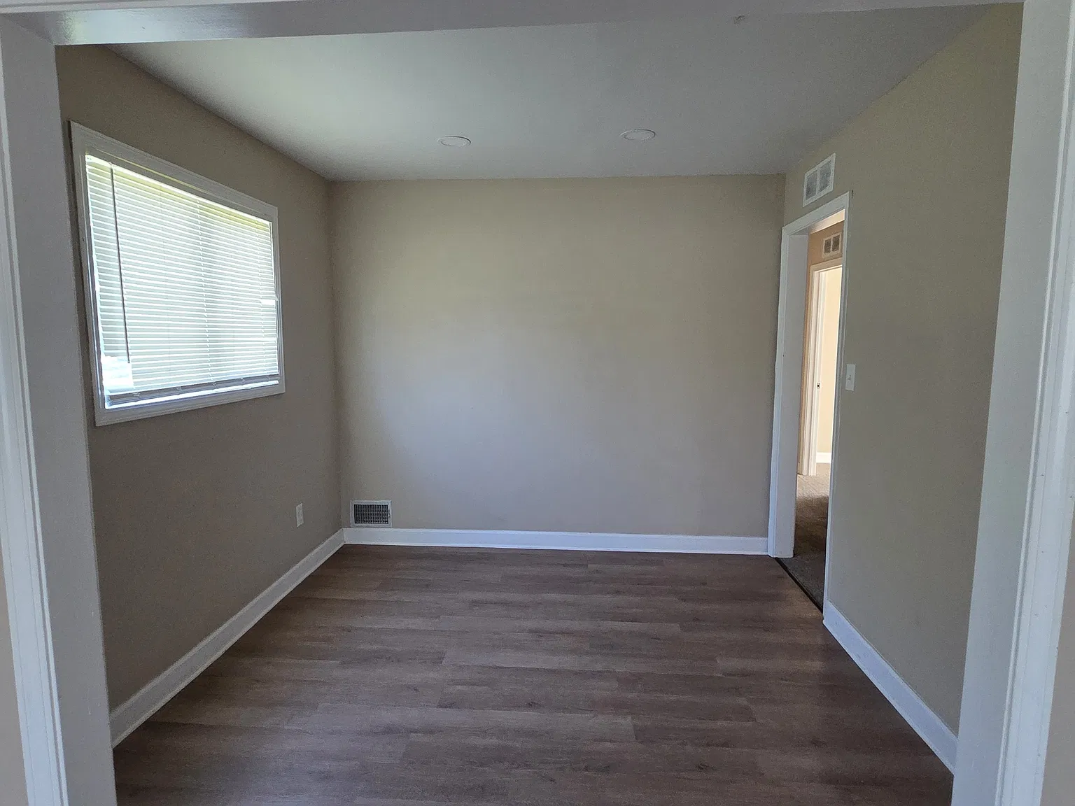 16136 Log Cabin Street (08009496.) - 1 — Photo 4