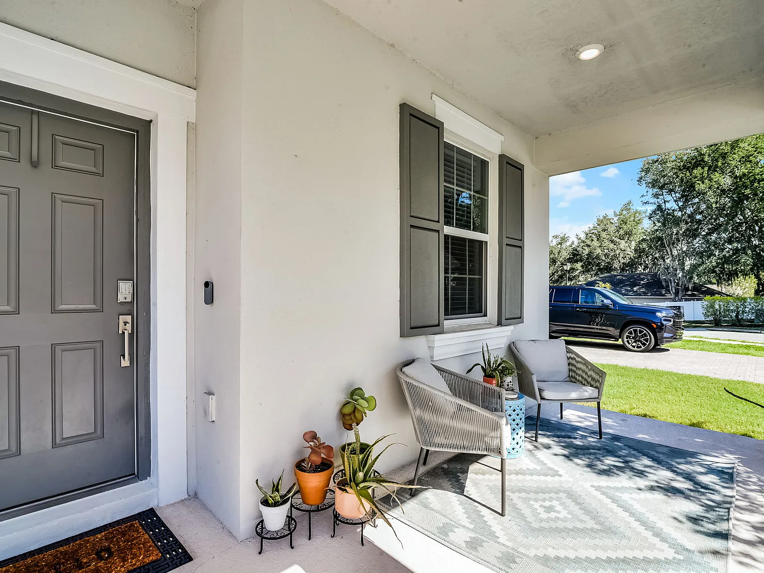 4 bed, 2321 sqft, $3,900 — Photo 3