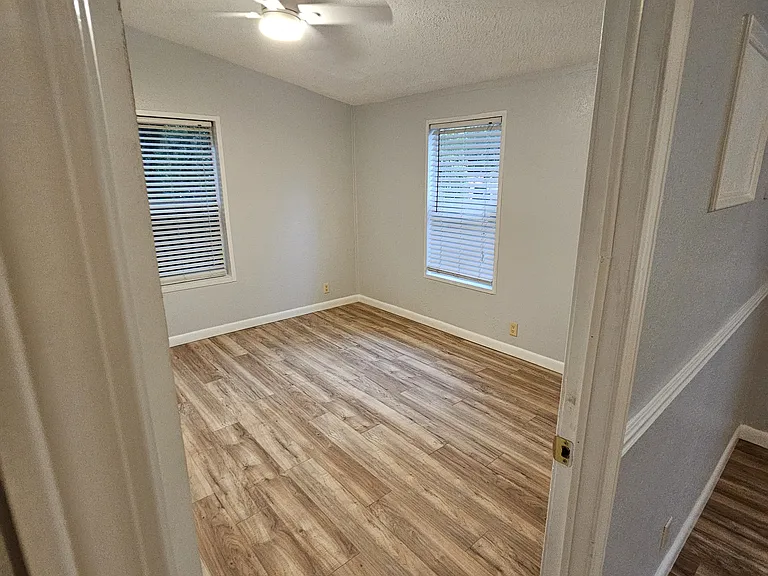 12934 Back Bay Ave — Photo 13