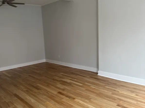 275 Smith Street image 1 of 13